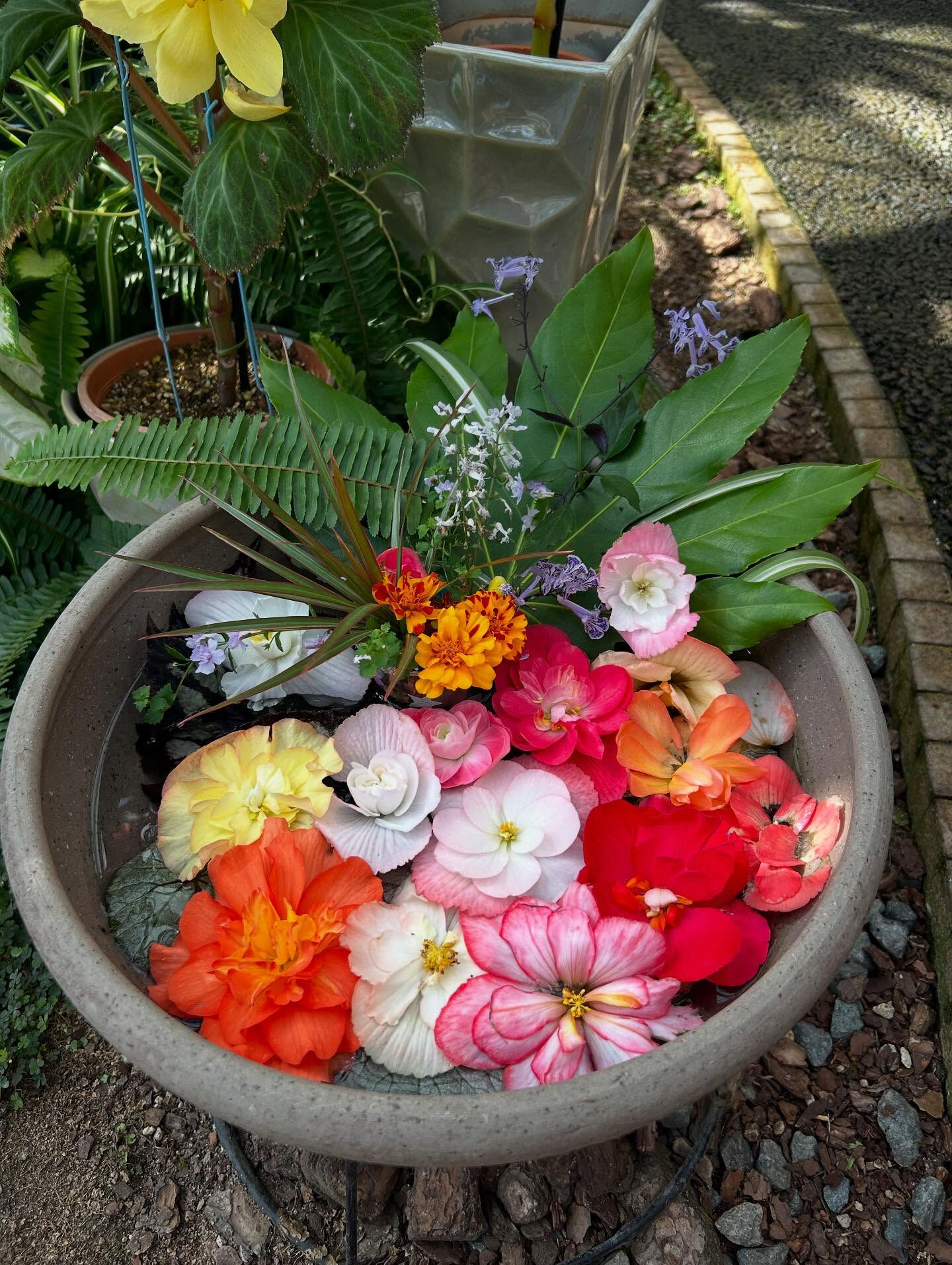 遺品整理について、何をすれば良いのか、どこから手をつけるべき